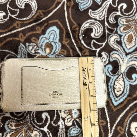 Coach Beige Zip-Around Wallet - Picture 15 of 16